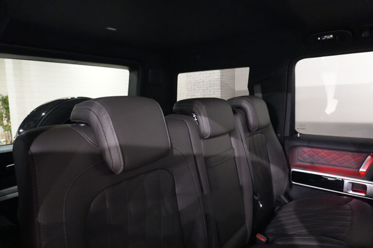 2026年式 メルセデスベンツ G450d 左ハンドル AMGライン ナイトPKG MANUFAKTURプログラム+ オブシディアンブラック MQ4229