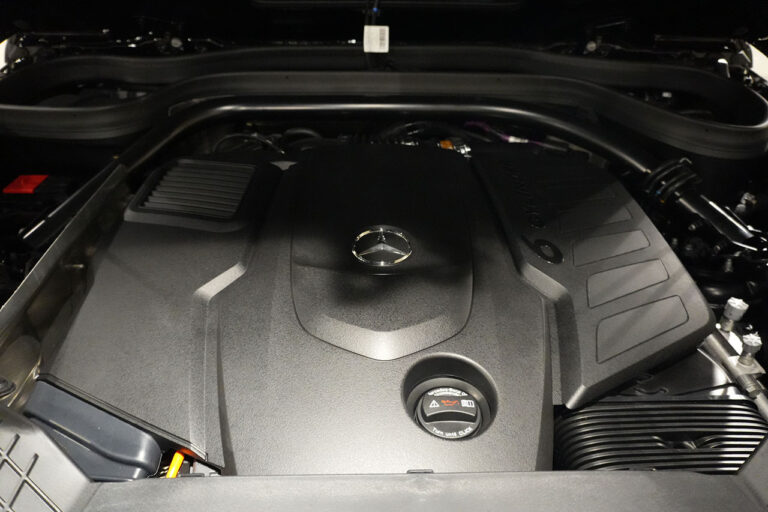 2026年式 メルセデスベンツ G450d 左ハンドル AMGライン ナイトPKG MANUFAKTURプログラム+ オブシディアンブラック MQ4229