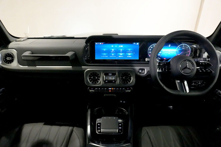 2026年式 メルセデスベンツ G450d AMGライン ナイトPKG MANUFAKTURプログラム+ オブシディアンブラック MQ4292