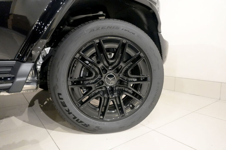 2026年式 メルセデスベンツ G450d AMGライン ナイトPKG MANUFAKTURプログラム+ オブシディアンブラック MQ4292