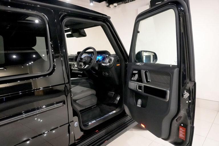2026年式 メルセデスベンツ G450d AMGライン ナイトPKG MANUFAKTURプログラム+ オブシディアンブラック MQ4292