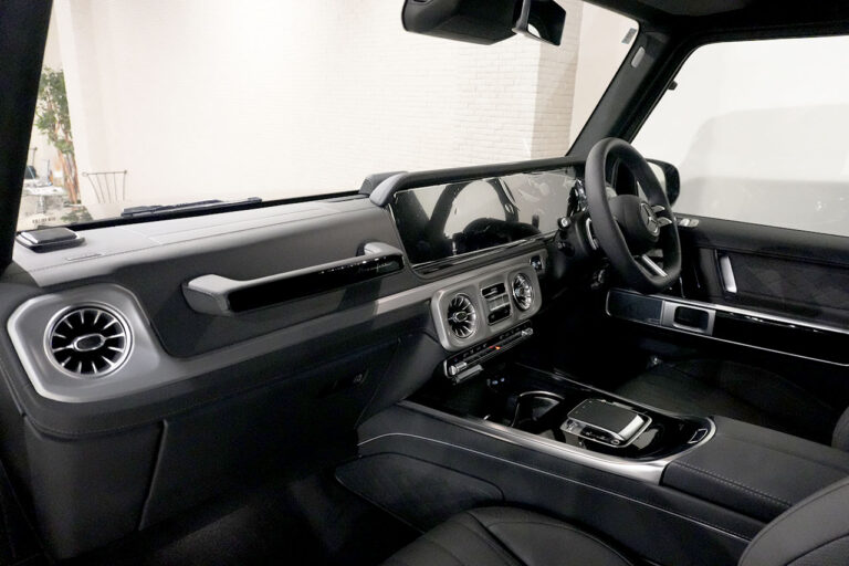 2026年式 メルセデスベンツ G450d AMGライン ナイトPKG MANUFAKTURプログラム+ オブシディアンブラック MQ4292