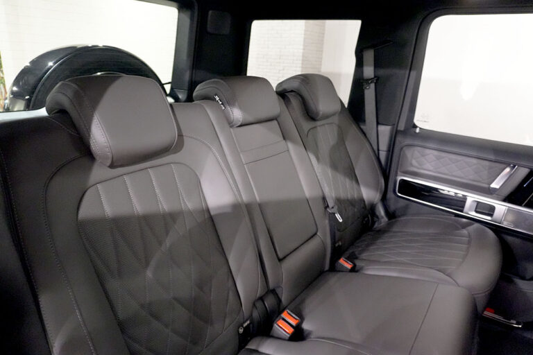 2026年式 メルセデスベンツ G450d AMGライン ナイトPKG MANUFAKTURプログラム+ オブシディアンブラック MQ4292
