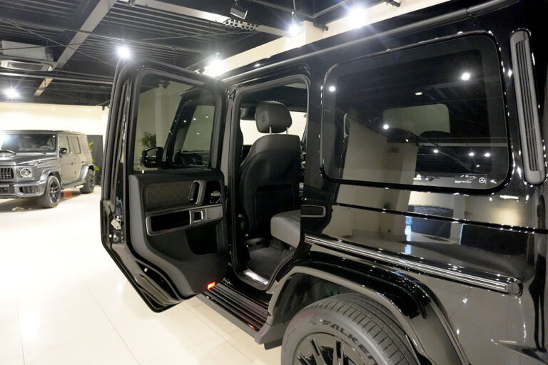 2026年式 メルセデスベンツ G450d AMGライン ナイトPKG MANUFAKTURプログラム+ オブシディアンブラック MQ4292