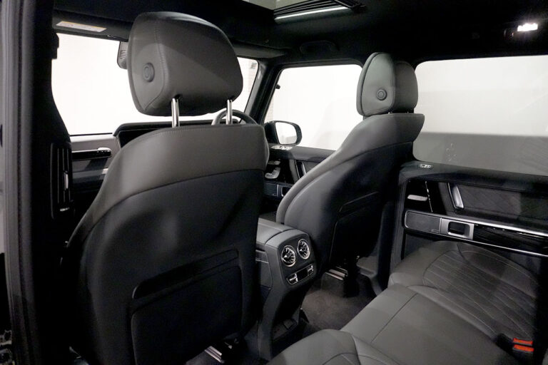 2026年式 メルセデスベンツ G450d AMGライン ナイトPKG MANUFAKTURプログラム+ オブシディアンブラック MQ4292