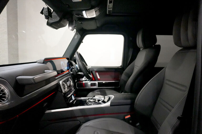 2023年式 メルセデスベンツ G400d ダークブラック Gmanufakturプログラム AMGライン オブシディアンブラック MQ4301