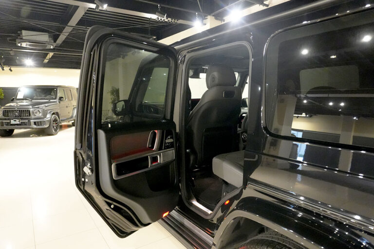2023年式 メルセデスベンツ G400d ダークブラック Gmanufakturプログラム AMGライン オブシディアンブラック MQ4301