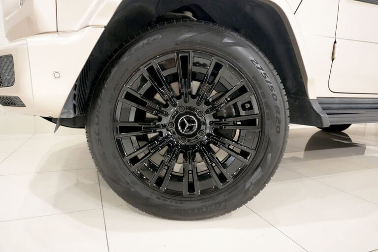 2023年式 メルセデスベンツ G400d AMGライン ラグジュアリーPKG トラバーチンベージュ MQ4310