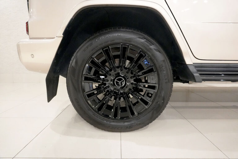 2023年式 メルセデスベンツ G400d AMGライン ラグジュアリーPKG トラバーチンベージュ MQ4310