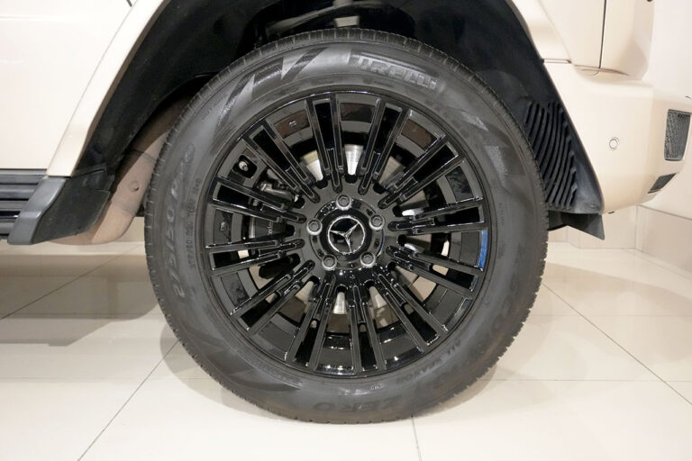 2023年式 メルセデスベンツ G400d AMGライン ラグジュアリーPKG トラバーチンベージュ MQ4310