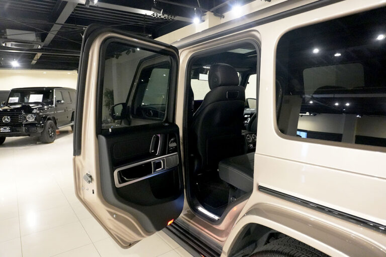 2023年式 メルセデスベンツ G400d AMGライン ラグジュアリーPKG トラバーチンベージュ MQ4310