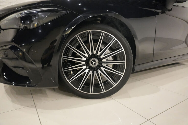 2024年式 メルセデスベンツ CLE200 スポーツカブリオレ オブシディアンブラック MQ4315