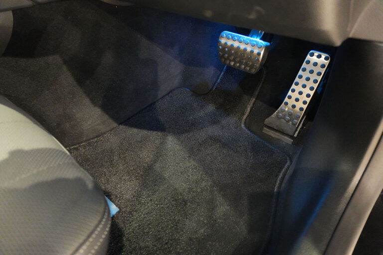 2024年式 メルセデスベンツ CLE200 スポーツカブリオレ オブシディアンブラック MQ4315