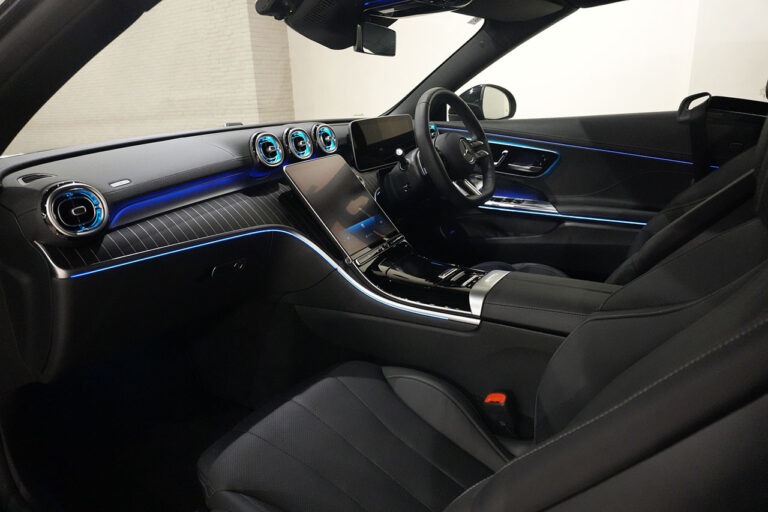 2024年式 メルセデスベンツ CLE200 スポーツカブリオレ オブシディアンブラック MQ4315