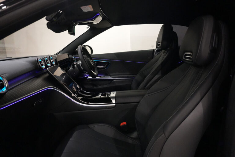 2024年式 メルセデスベンツ CLE200 スポーツカブリオレ オブシディアンブラック MQ4315