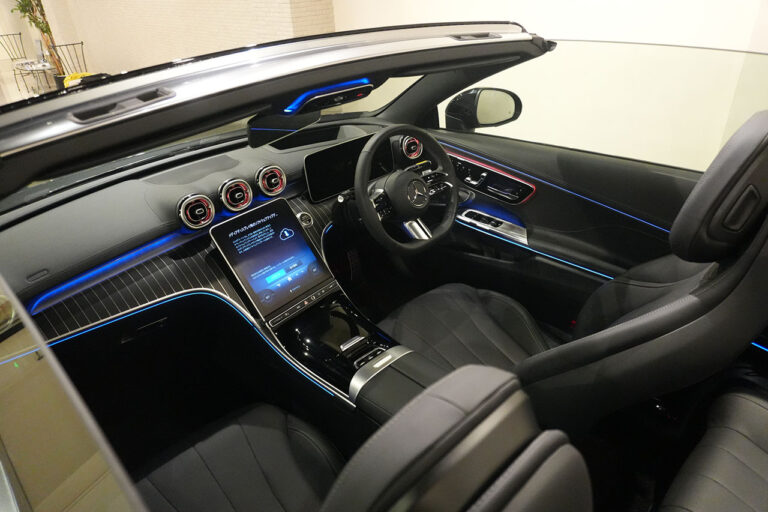 2024年式 メルセデスベンツ CLE200 スポーツカブリオレ オブシディアンブラック MQ4315