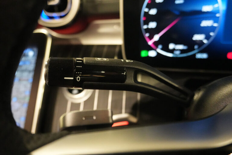 2024年式 メルセデスベンツ CLE200 スポーツカブリオレ オブシディアンブラック MQ4315