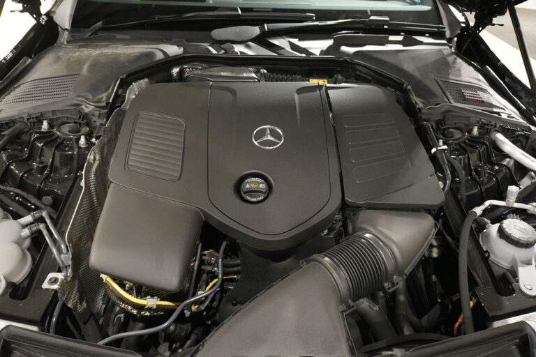 2024年式 メルセデスベンツ CLE200 スポーツカブリオレ オブシディアンブラック MQ4315