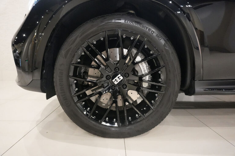 2025年式 メルセデスベンツ GLC220d 4MATIC クーペ AMGライン オブシディアンブラック MQ4317