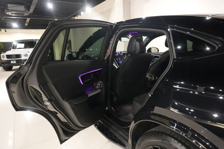 2025年式 メルセデスベンツ GLC220d 4MATIC クーペ AMGライン オブシディアンブラック MQ4317